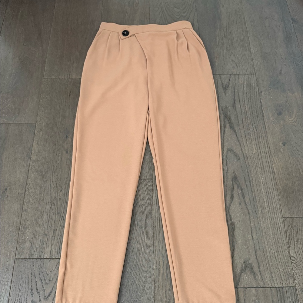 NWT Lilyful Taupe Women's Asymmetrical Pants